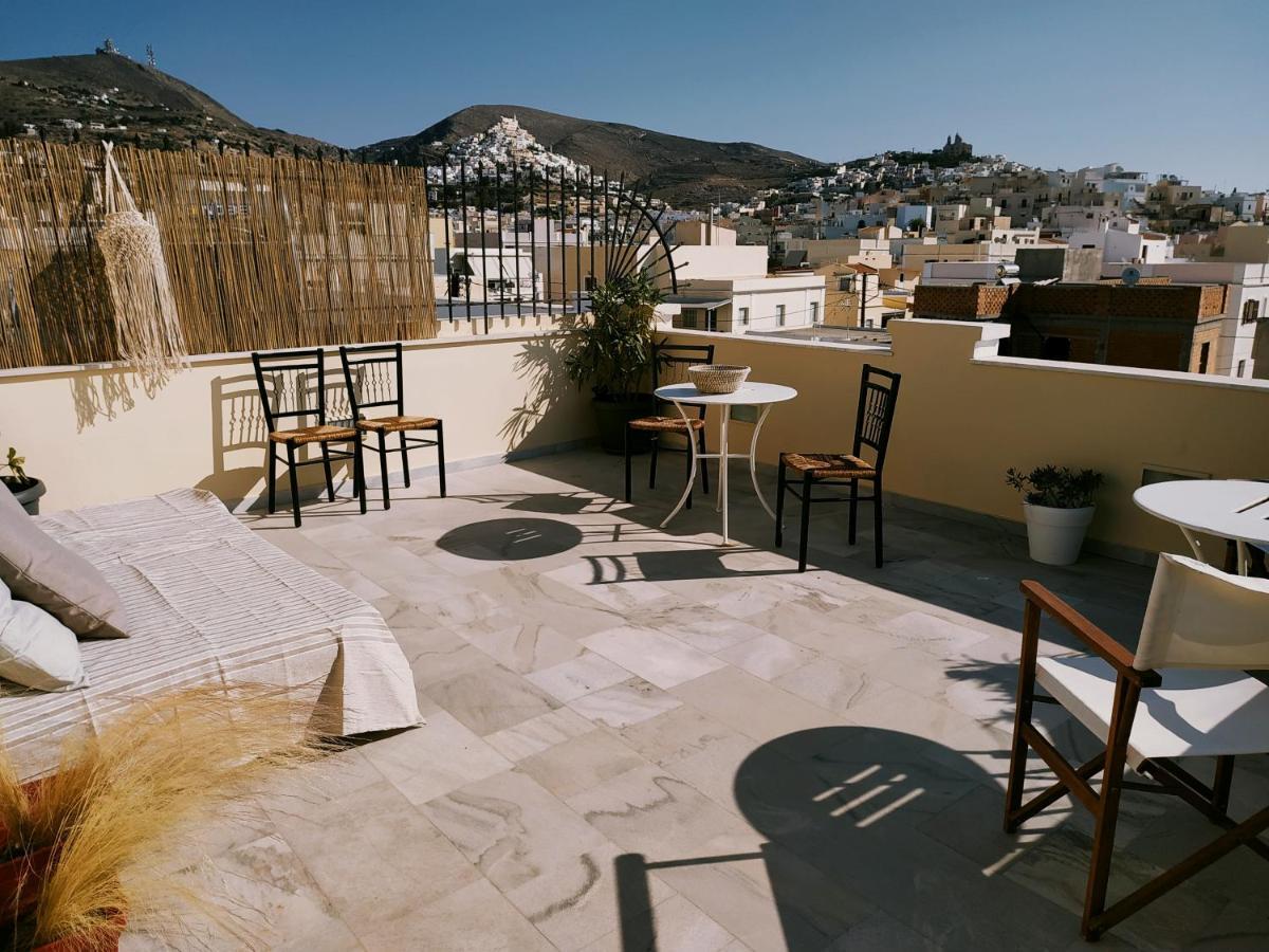Fiera Guesthouse Ermoupoli Dış mekan fotoğraf
