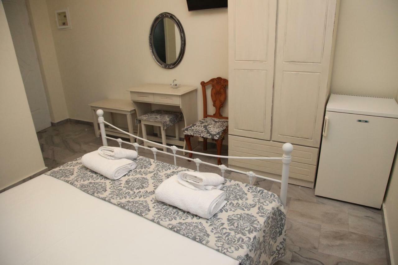 Fiera Guesthouse Ermoupoli Dış mekan fotoğraf