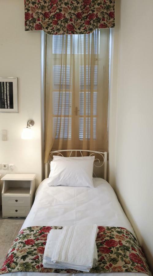 Fiera Guesthouse Ermoupoli Dış mekan fotoğraf